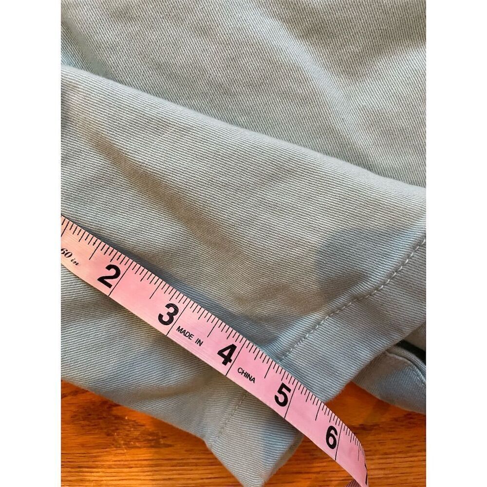 Gloria Vanderbilt Women's Amanda Jean Shorts Size 12 Seafoam Green - Picture 5 of 10